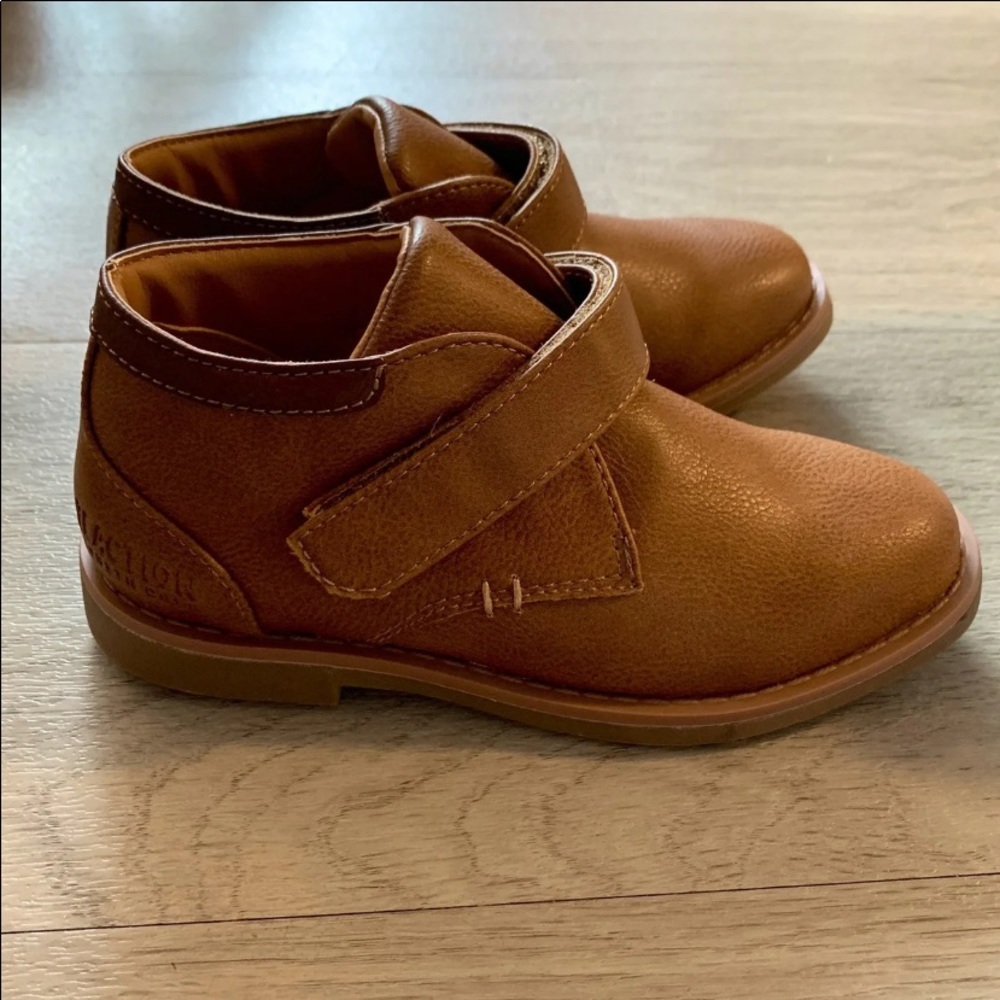 Boys Leather Chestnut Kenneth Cole Shoes
